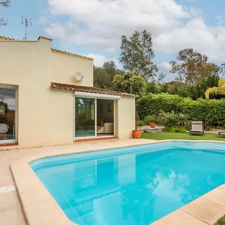 St Raphael, 6 Pers, Piscine וילה